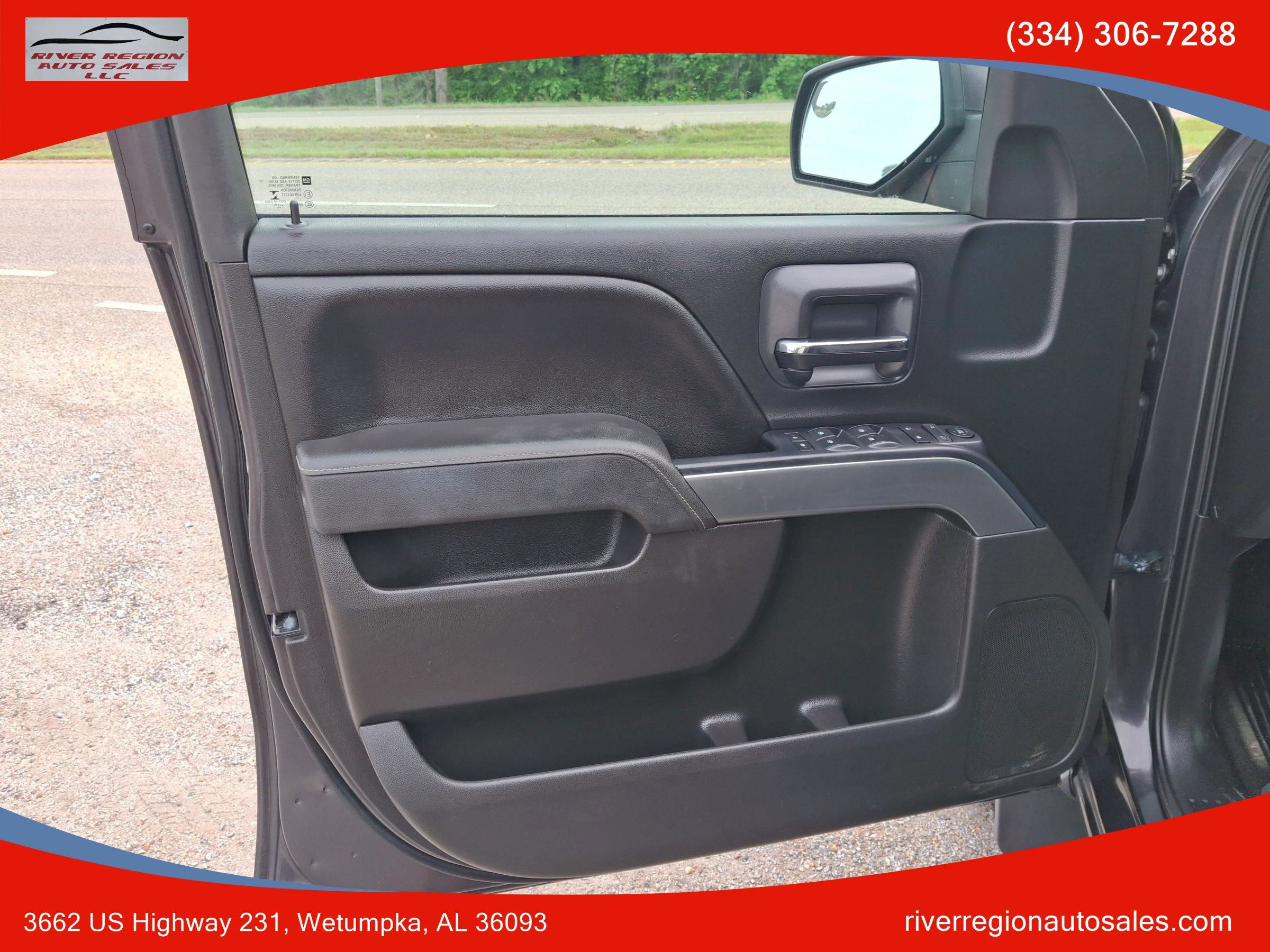 Used 2015 Chevrolet Silverado 1500 LT w/ LT Convenience Package RWD image 5