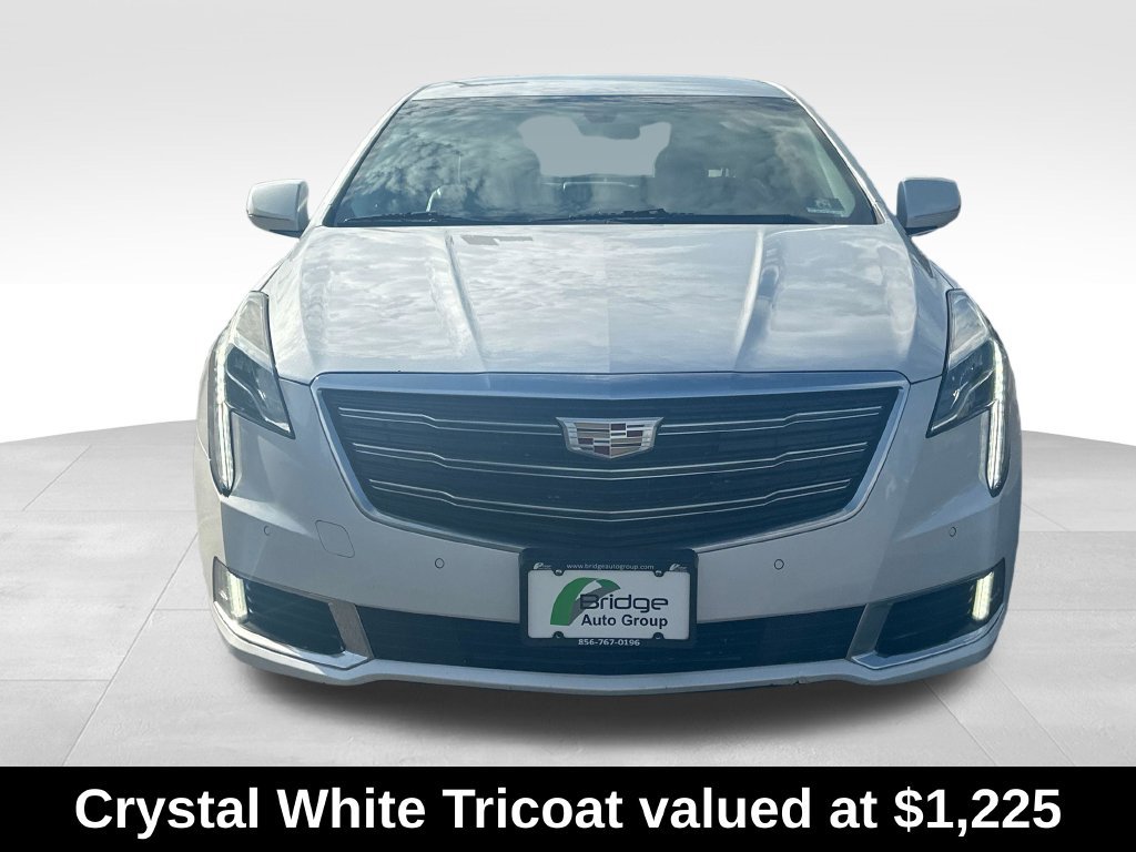 Used 2018 Cadillac XTS Luxury FWD image 2