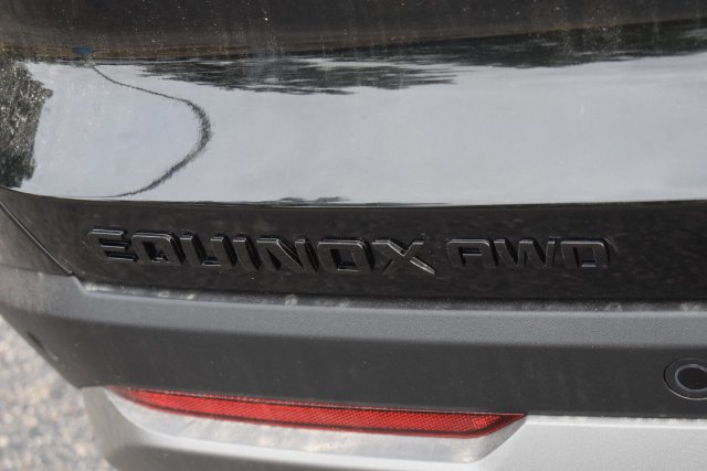 New 2027 Chevrolet Equinox LT w/ Safety and Technology Package AWD/4WD image 16