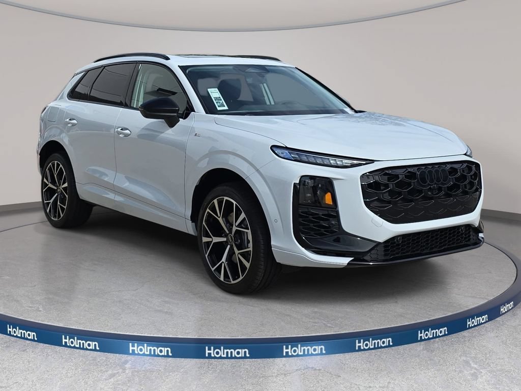 New 2026 Audi Q3 quattro 2.0T AWD/4WD image 3