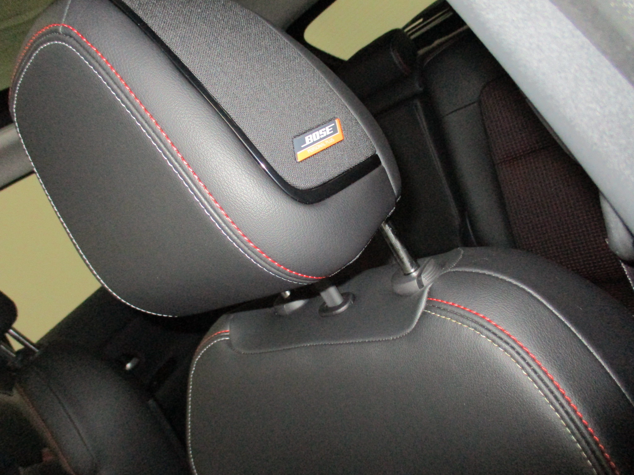 New 2026 Nissan Kicks SR w/ SR Premium Package AWD/4WD image 19