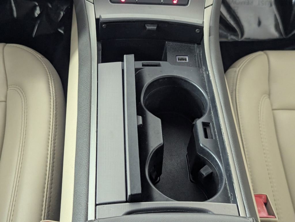 Used 2017 Lincoln MKZ Premiere image 21