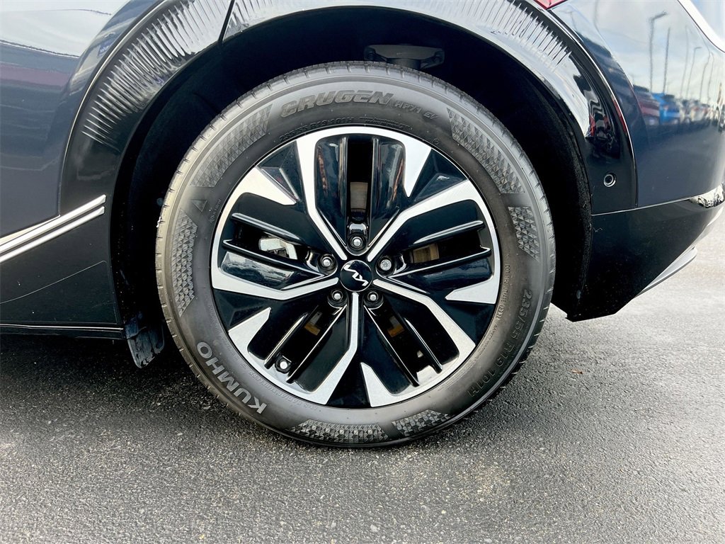 Used 2022 Kia EV6 Wind w/ Wind Technology Package image 27