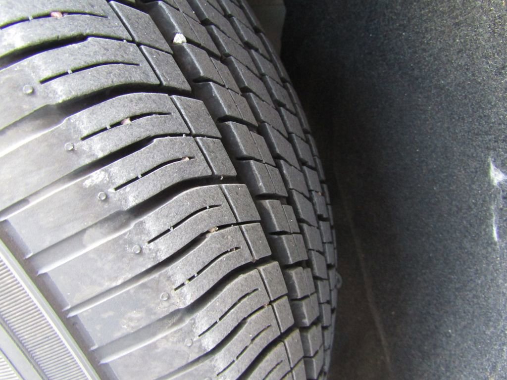 Used 2025 Chrysler Pacifica Select FWD image 32