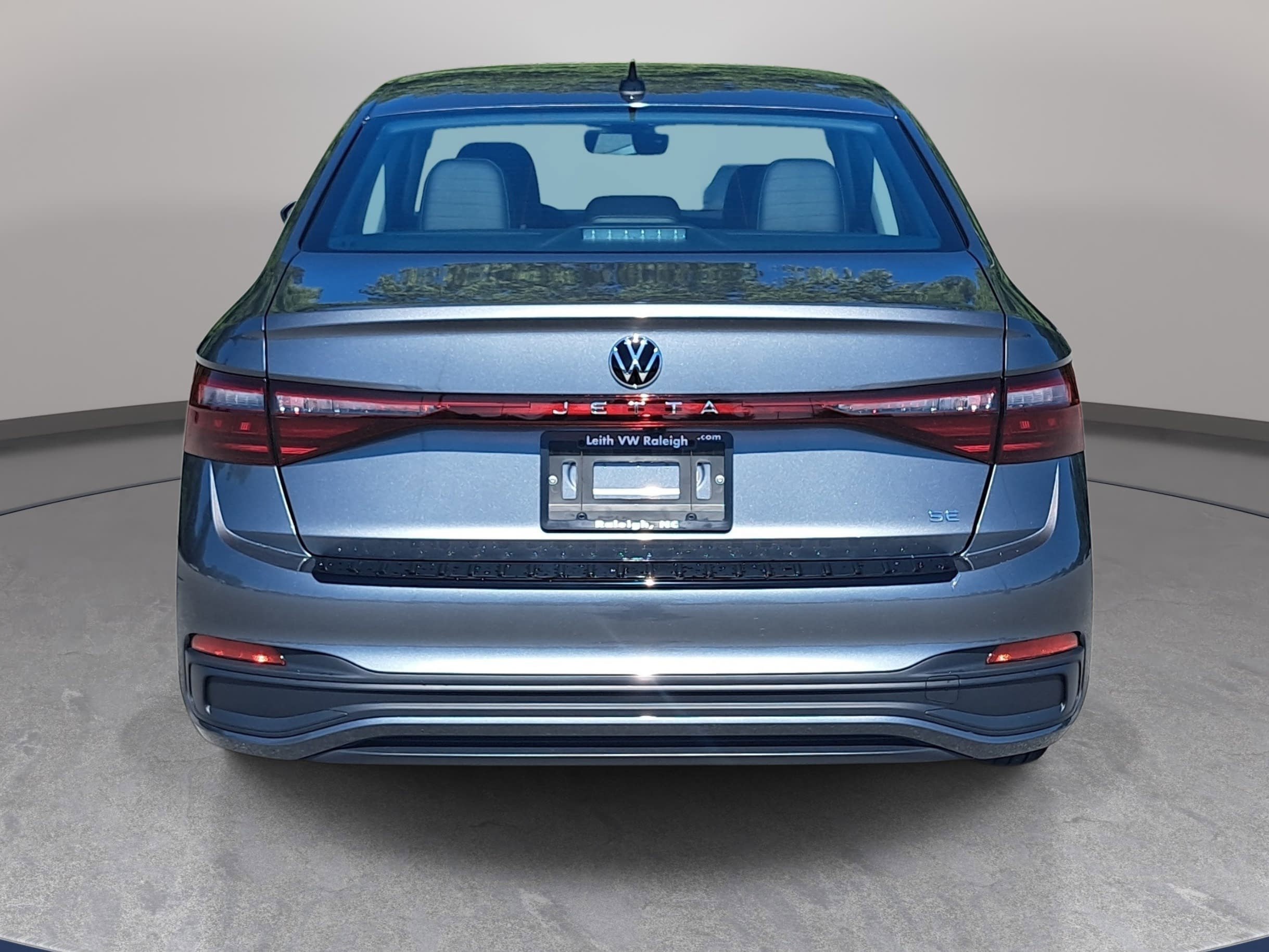 New 2026 Volkswagen Jetta SE FWD image 6