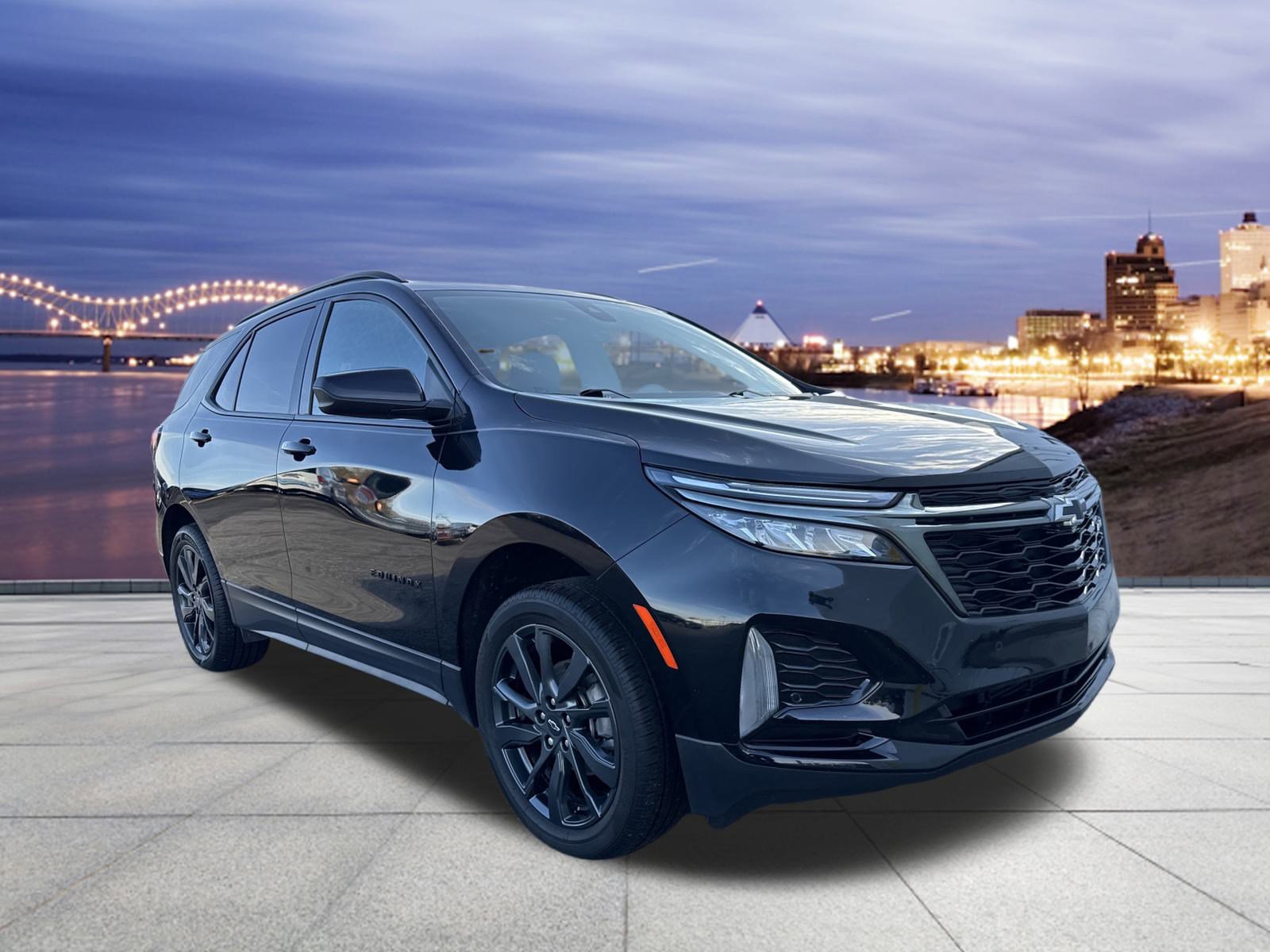 Used 2023 Chevrolet Equinox RS w/ LPO, Floor Liner Package image 4