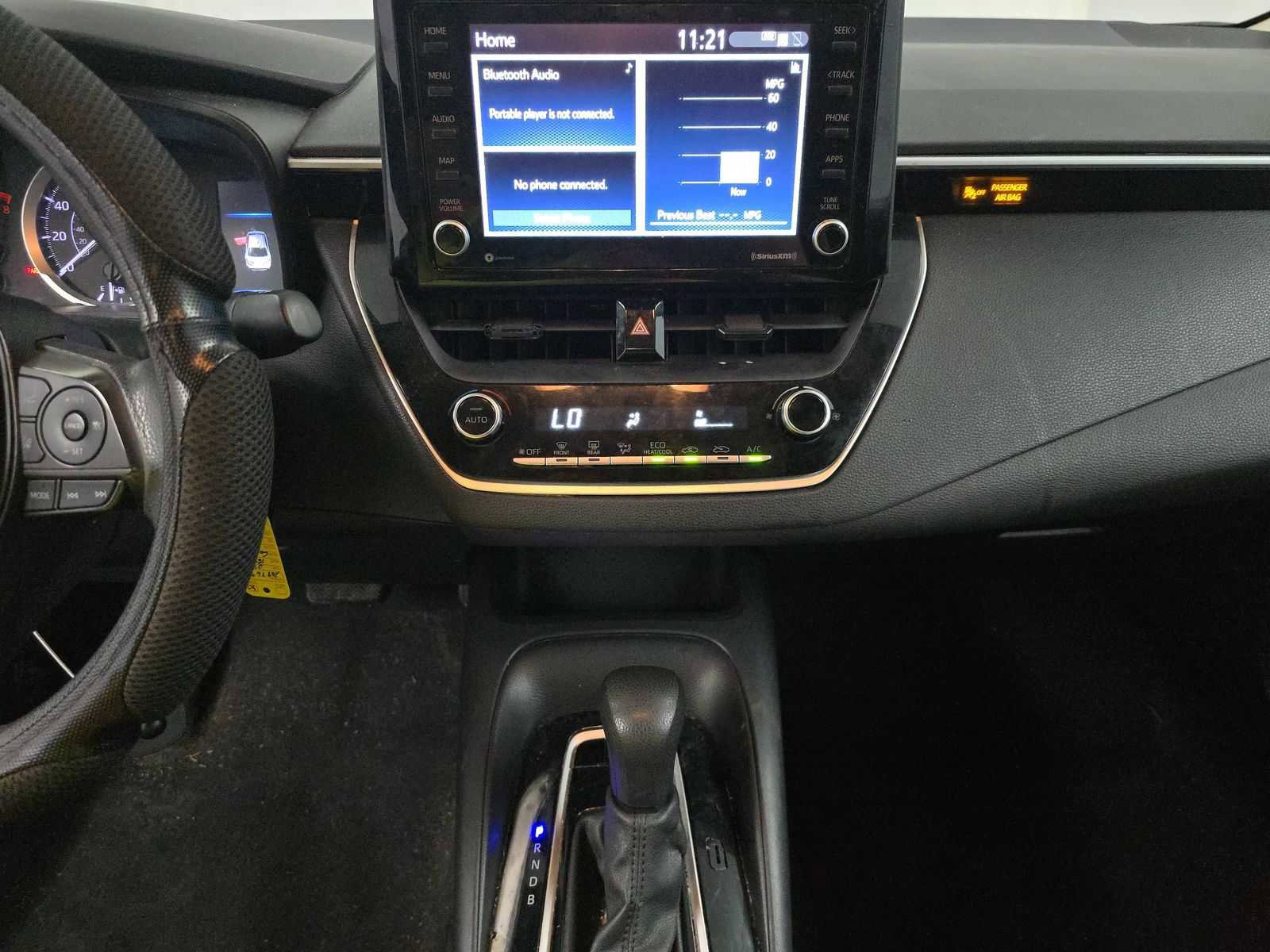 Used 2022 Toyota Corolla LE FWD image 7