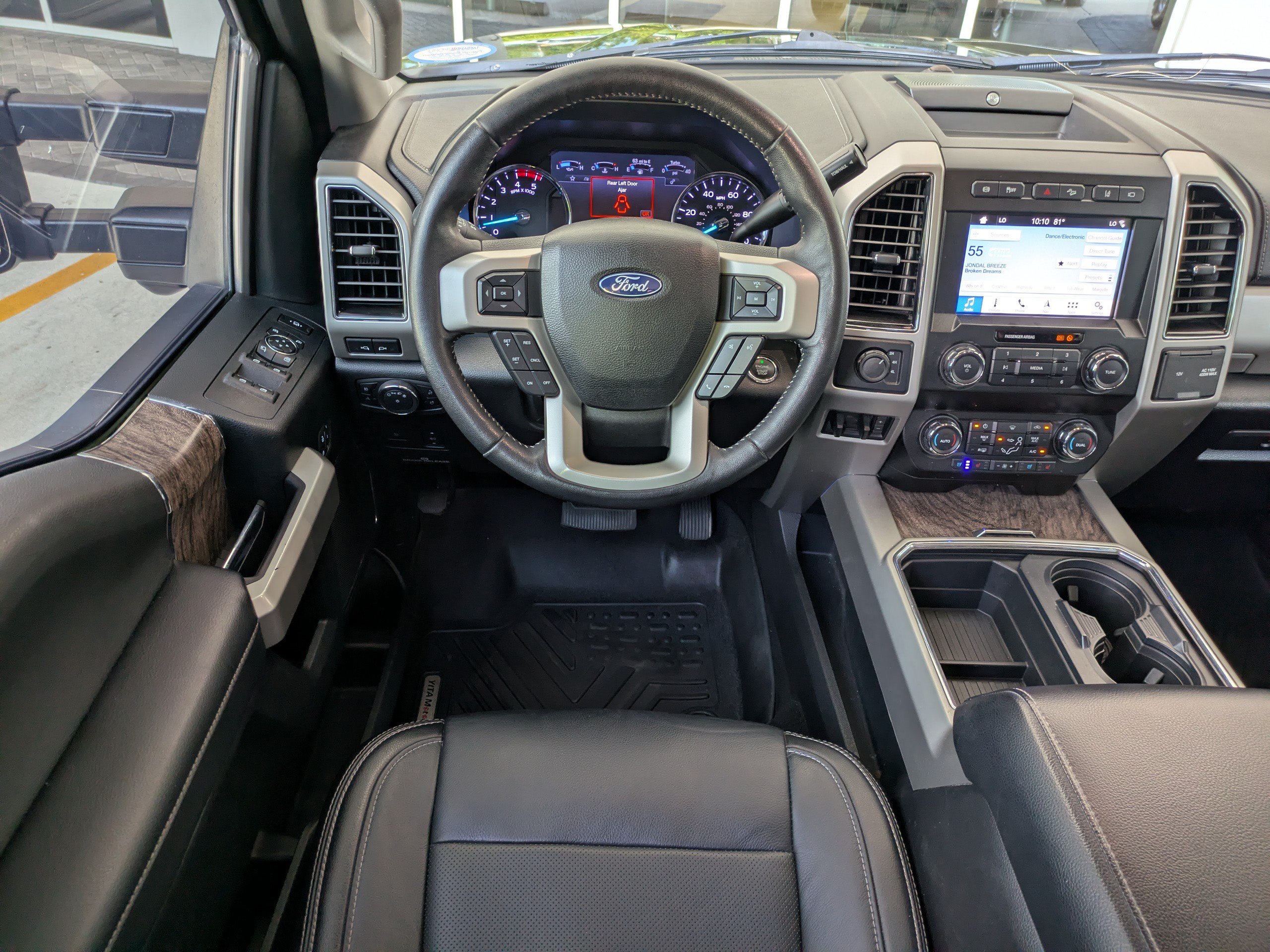 Used 2019 Ford F450 Lariat w/ Lariat Ultimate Package AWD/4WD image 16