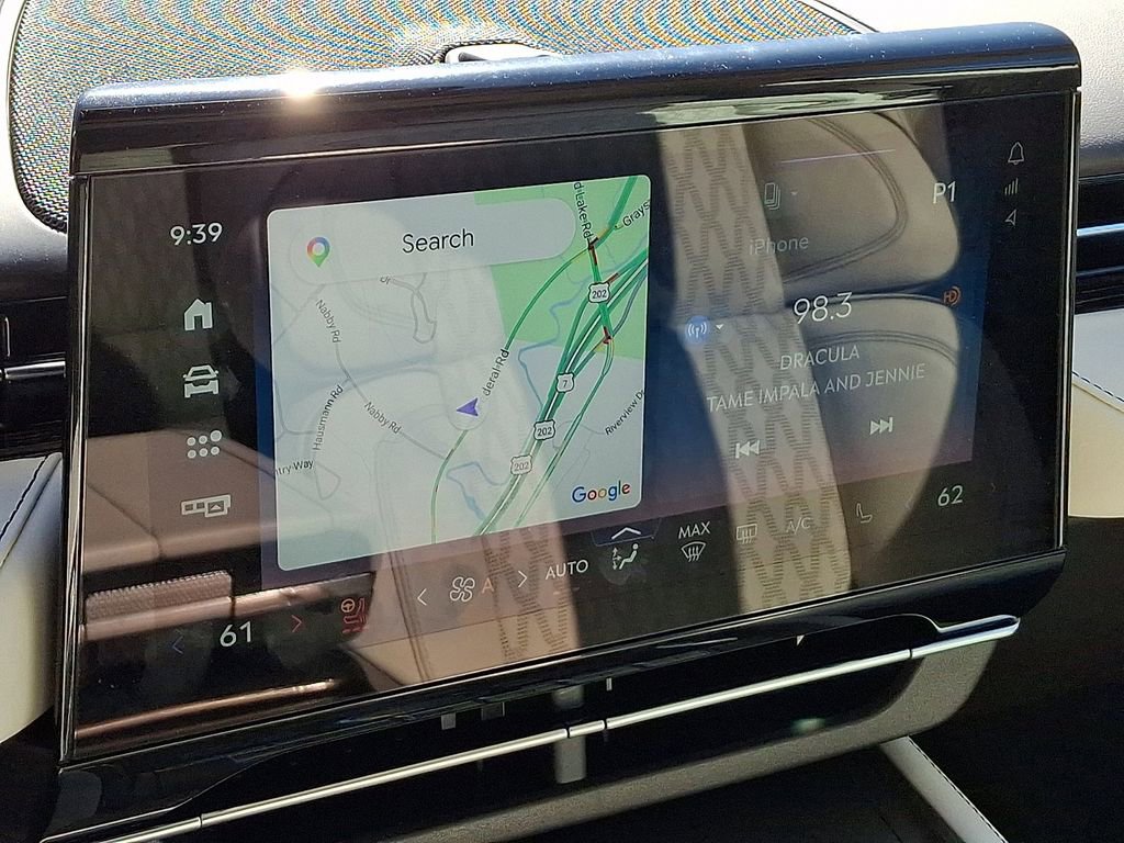 Used 2025 Lincoln Nautilus Black Label AWD/4WD image 18