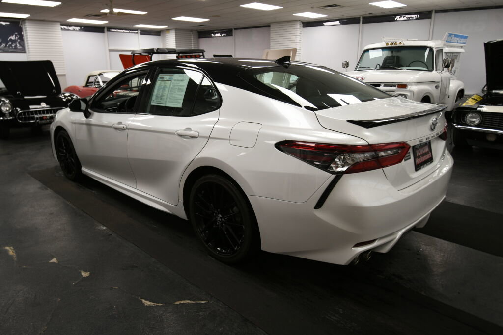 Used 2023 Toyota Camry XSE w/ Cold Weather Package image 6