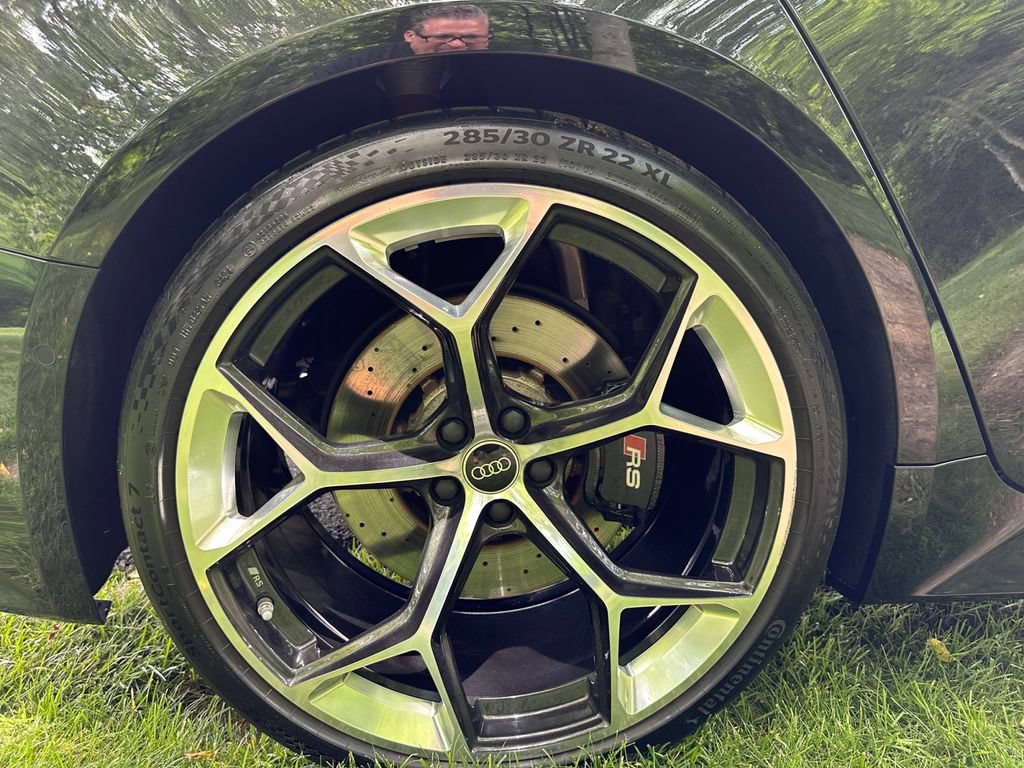 Certified 2025 Audi RS 6 performance w/ Black Optic Package AWD/4WD image 27