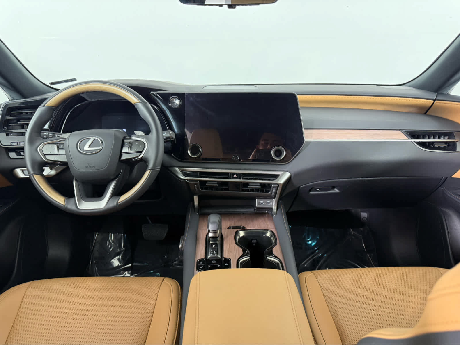Used 2023 Lexus RX 350 w/ Cold Area Package AWD/4WD image 11