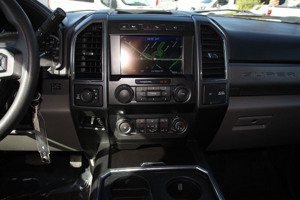 Certified 2021 Ford F250 XLT w/ XLT Premium Package AWD/4WD image 18