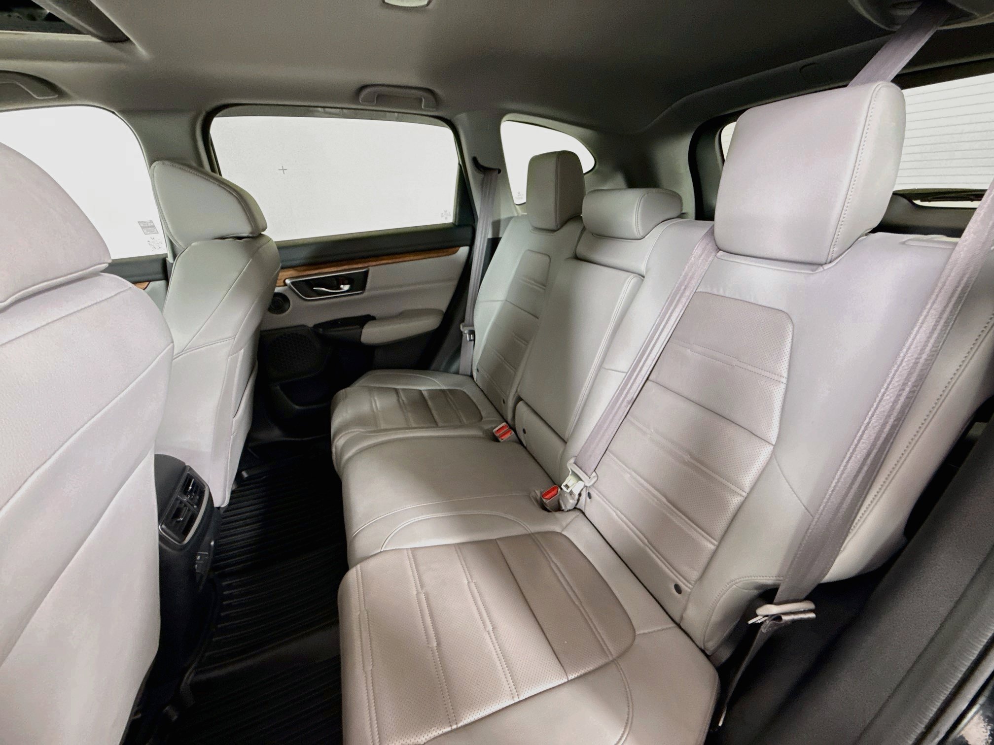 Used 2020 Honda CR-V Touring image 23