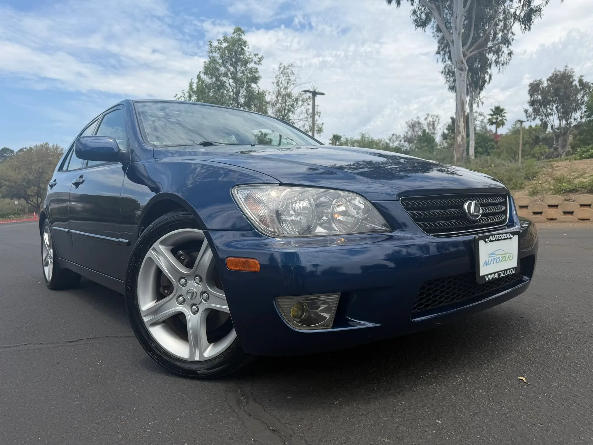Used 2005 Lexus IS 300 RWD image 7