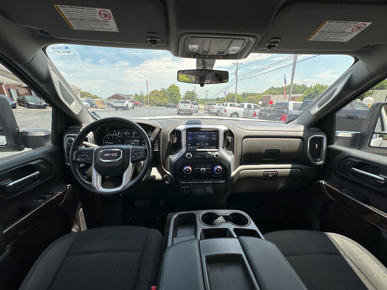 Used 2022 GMC Sierra 3500 SLE w/ SLE Value Package AWD/4WD image 10