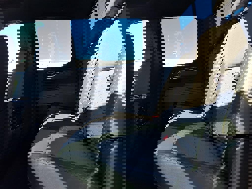 New 2026 Chevrolet Silverado 1500 ZR2 image 13