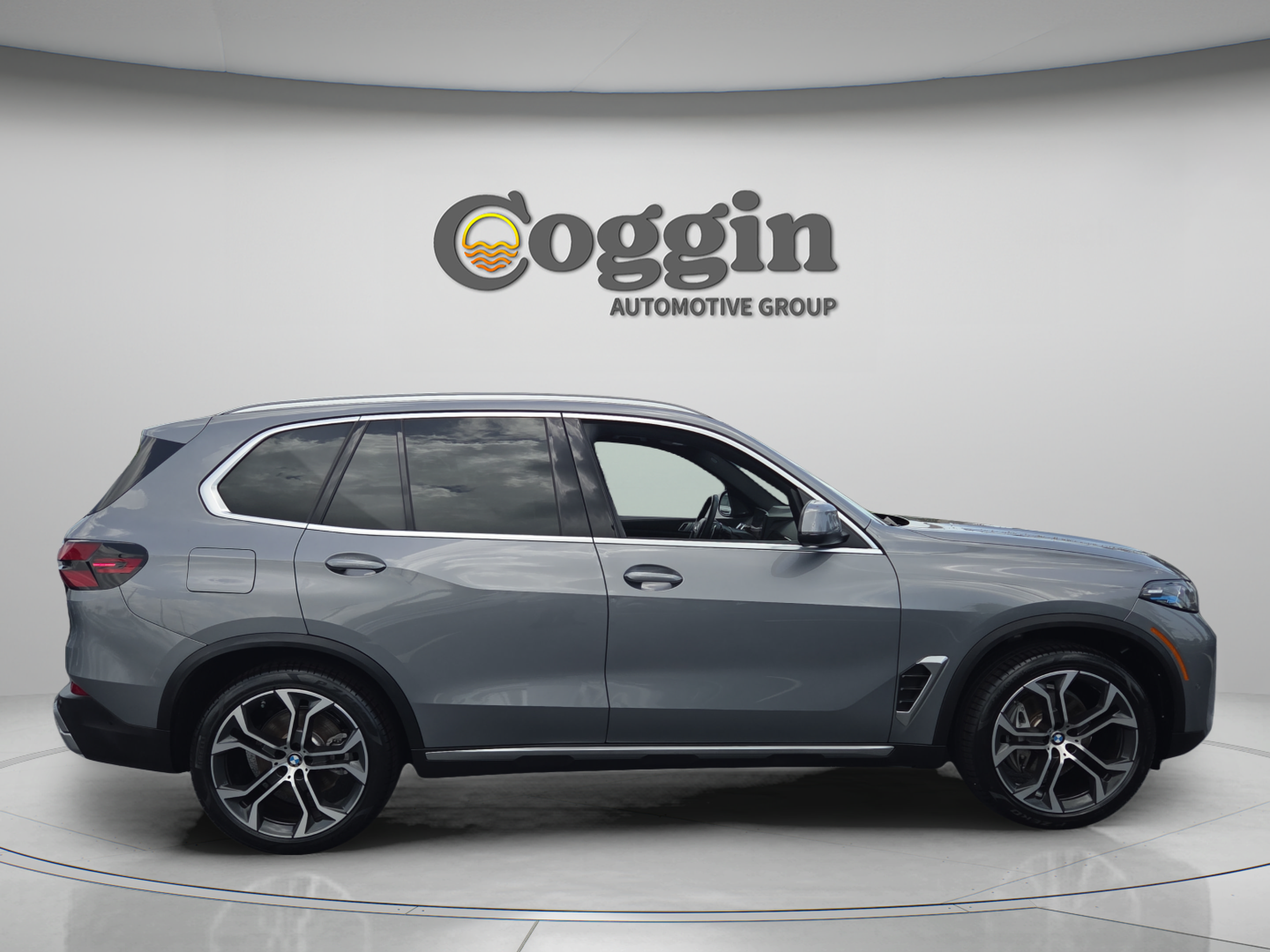 Used 2025 BMW X5 sDrive40i RWD image 11