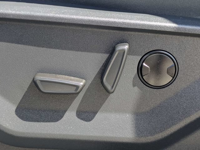 Used 2025 Ford Expedition Active AWD/4WD image 19