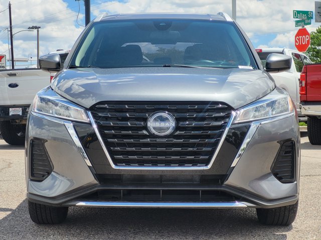 Certified 2024 Nissan Kicks SV FWD image 2