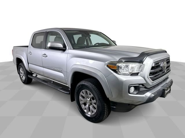 Used 2019 Toyota Tacoma SR5 RWD image 2