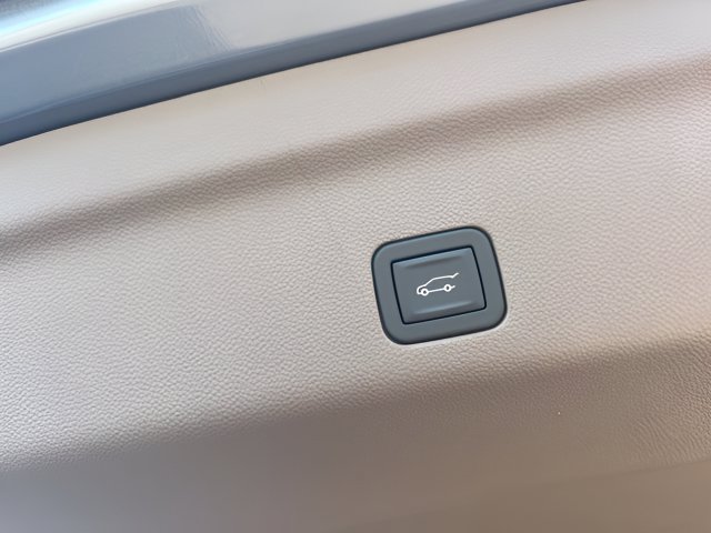 New 2027 GMC Yukon Denali AWD/4WD image 40