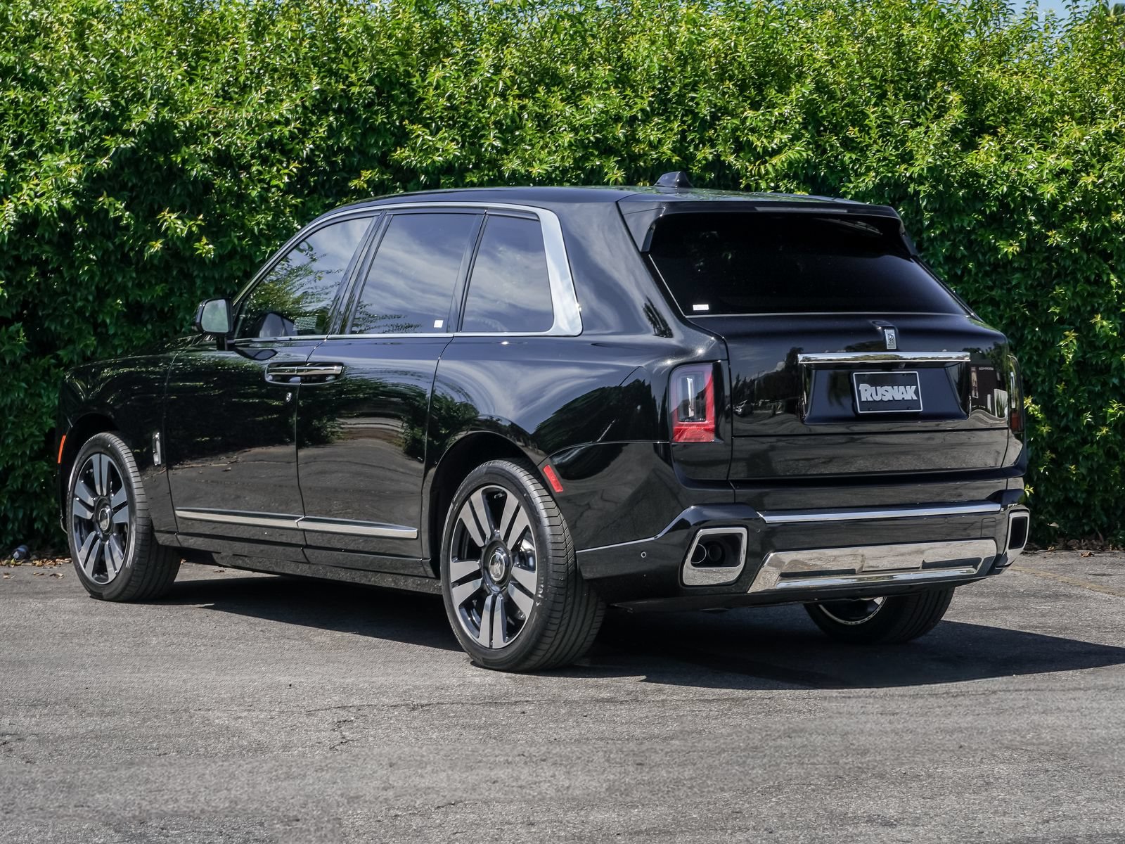 New 2027 Rolls-Royce Cullinan AWD/4WD image 5