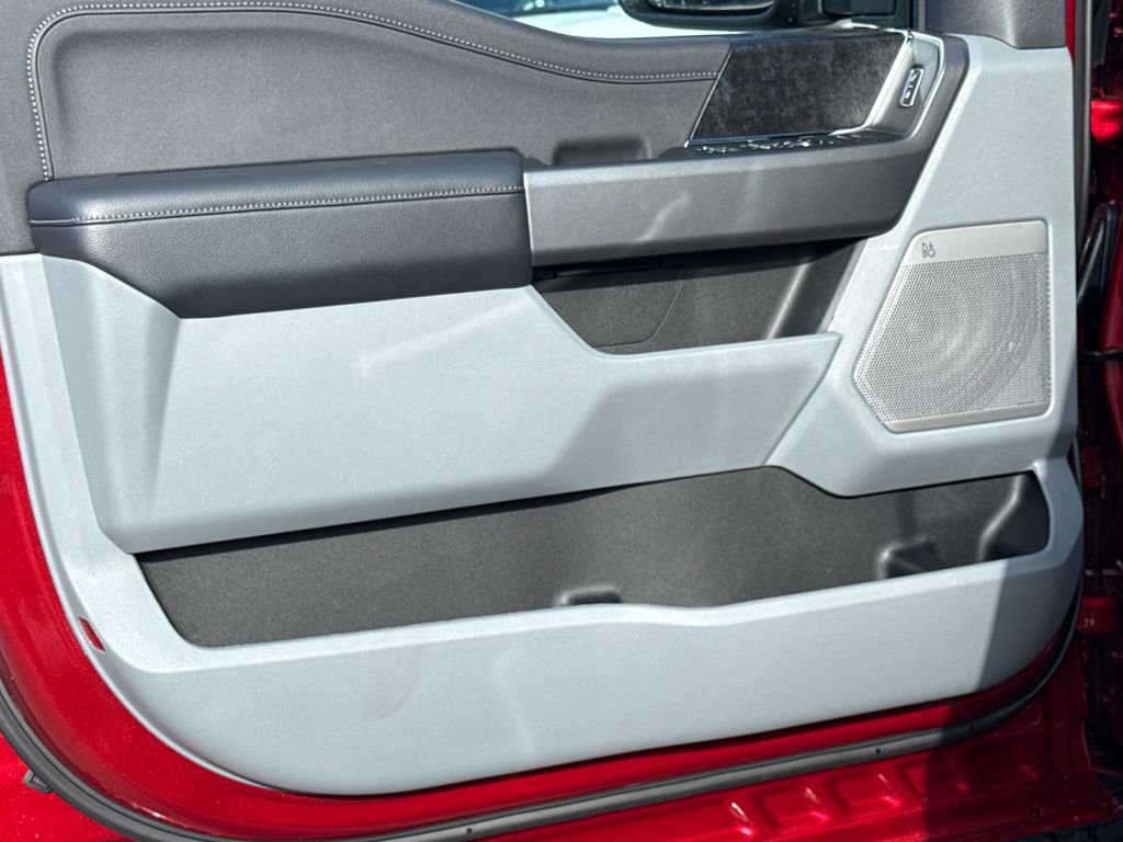 New 2026 Ford F250 XLT w/ XLT Premium Package AWD/4WD image 19