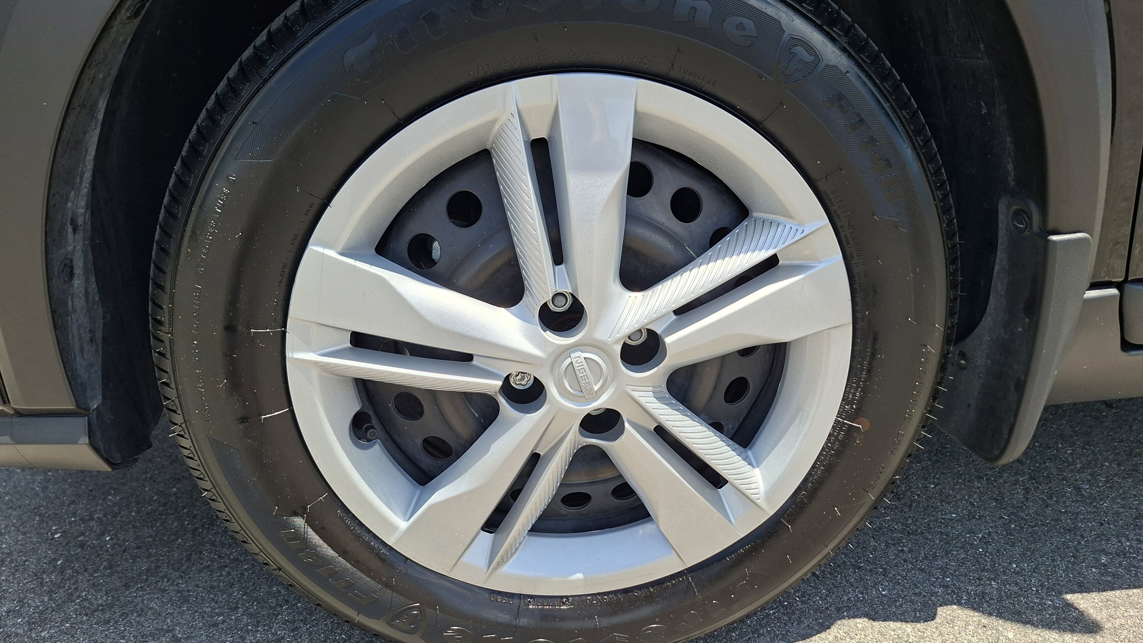 Used 2025 Nissan Kicks Play S FWD image 25