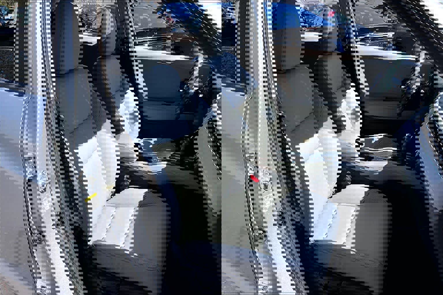 Used 2016 Honda HR-V EX-L image 9