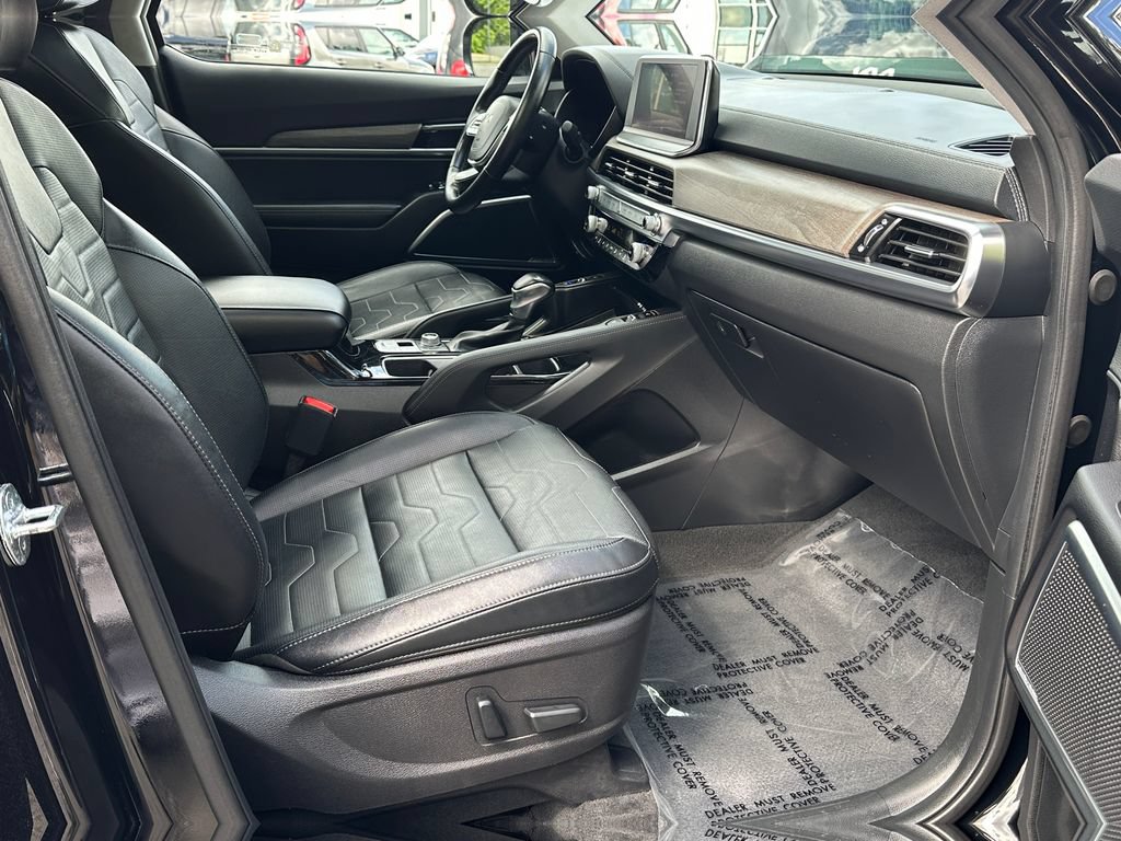 Certified 2022 Kia Telluride SX w/ SX Prestige Package AWD/4WD image 9