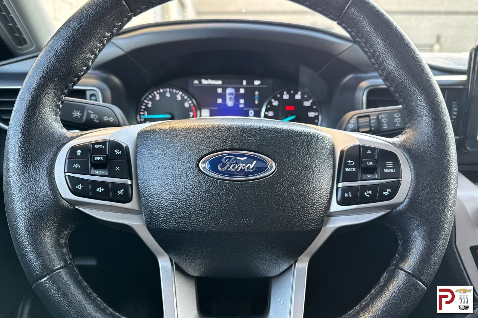 Used 2024 Ford Explorer XLT w/ Equipment Group 202A image 30