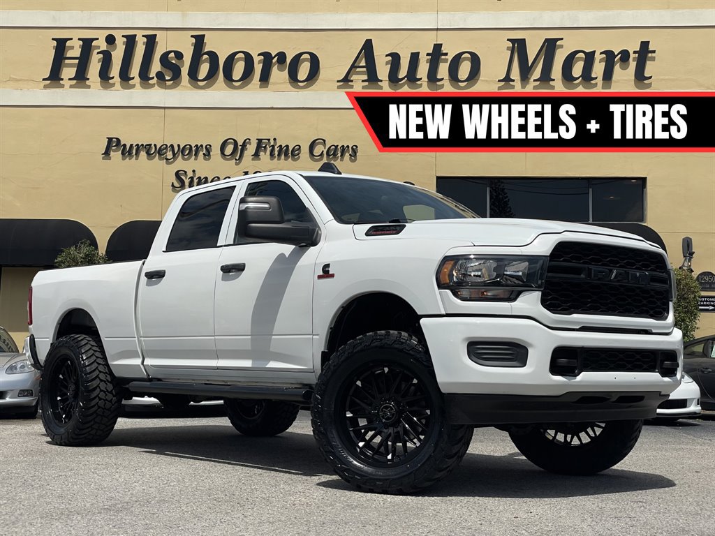Used 2023 RAM 2500 Tradesman AWD/4WD image 1