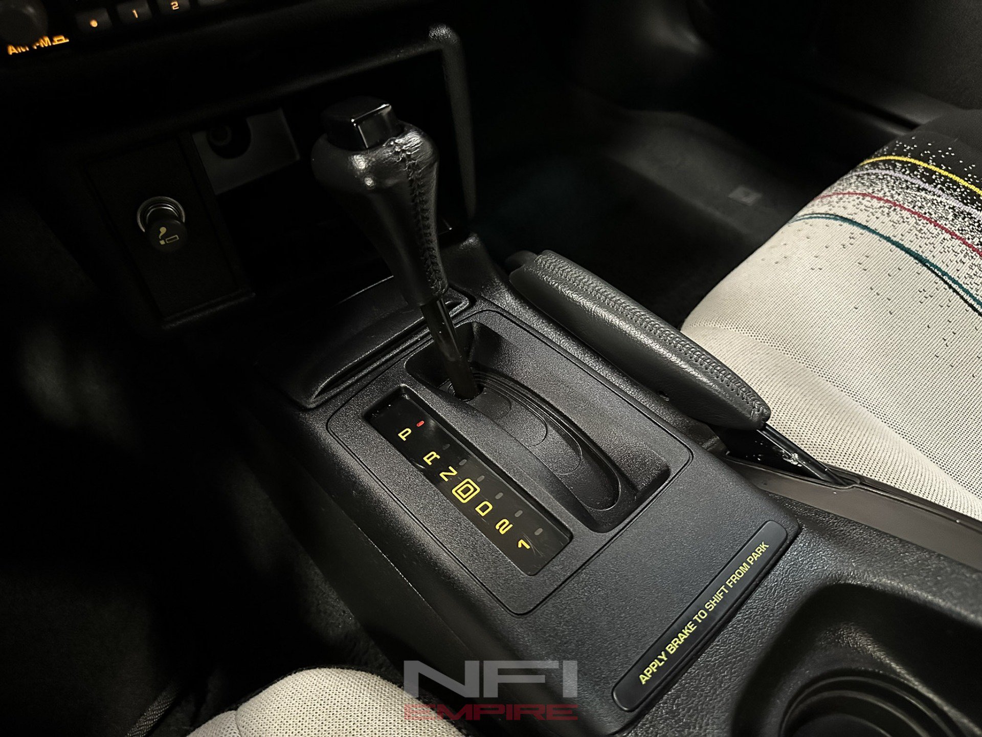 Used 1993 Chevrolet Camaro Z28 RWD image 28