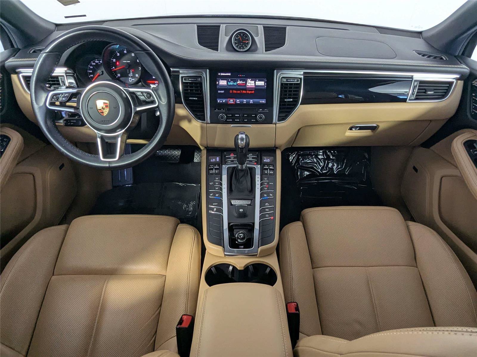 Used 2017 Porsche Macan AWD/4WD image 42