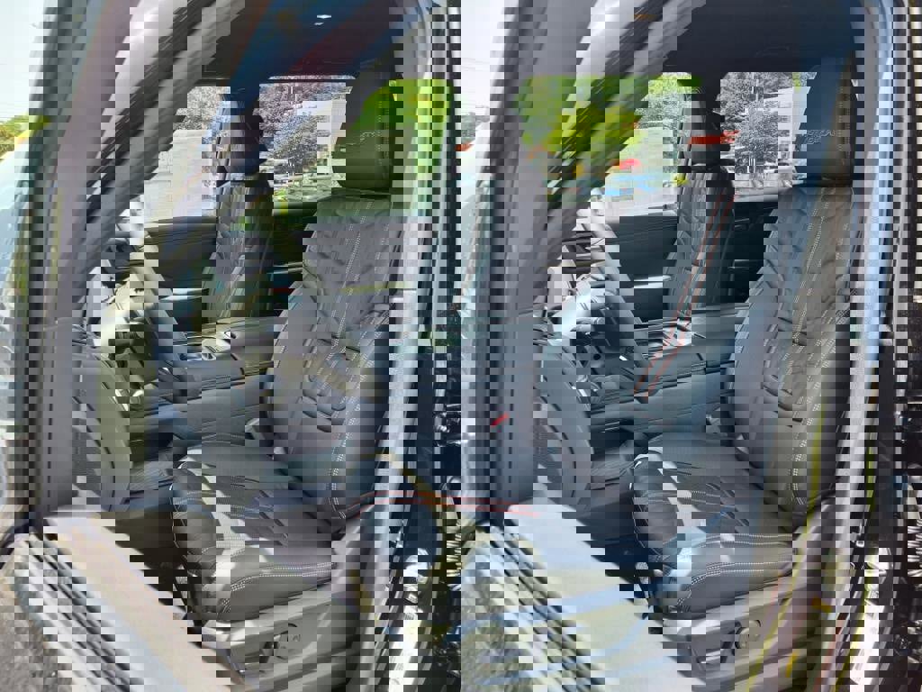 New 2025 Nissan Armada PRO-4X image 5