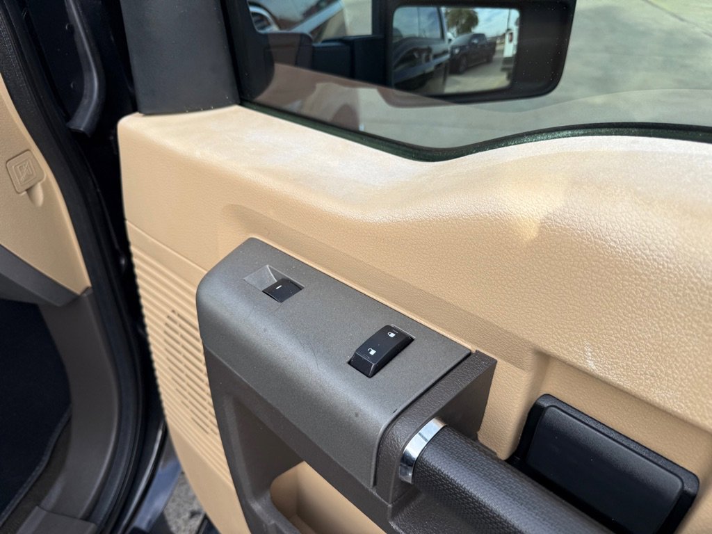 Used 2012 Ford F350 Lariat w/ Lariat Ultimate Pkg image 28