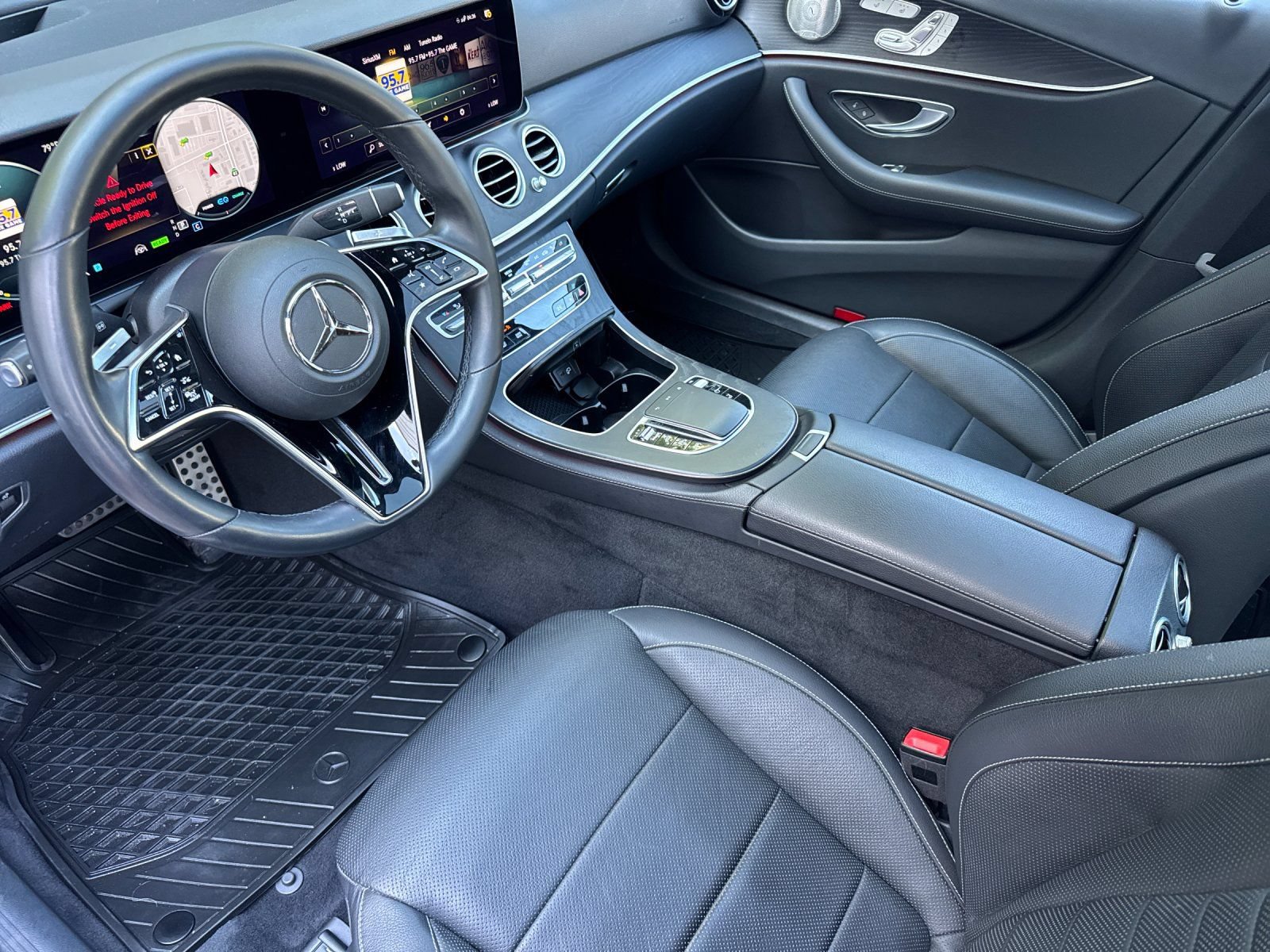 Used 2022 Mercedes-Benz E 450 4MATIC All-Terrain Wagon image 10