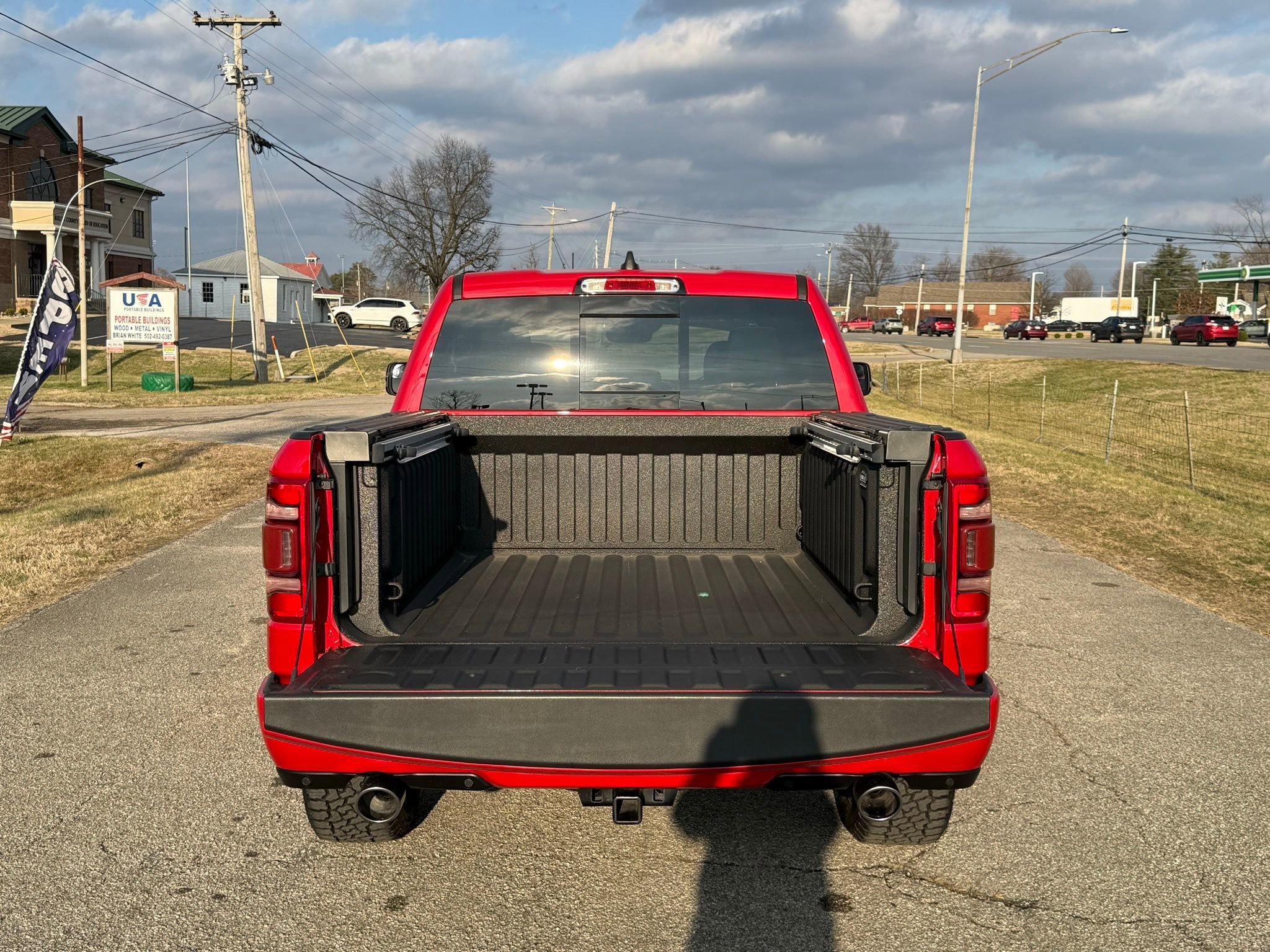 Used 2021 RAM 1500 Laramie w/ Sport Appearance Package image 19