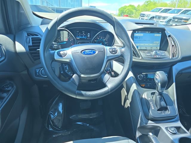 Used 2016 Ford Escape SE w/ Equipment Group 201A AWD/4WD image 17