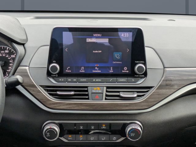 Used 2023 Nissan Altima 2.5 SV image 18