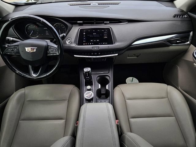 Used 2019 Cadillac XT4 Luxury w/ Cold Weather Package image 22