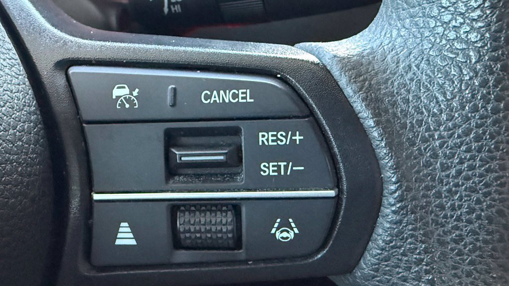 Used 2023 Honda Accord LX image 30