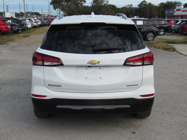 Used 2024 Chevrolet Equinox Premier image 5