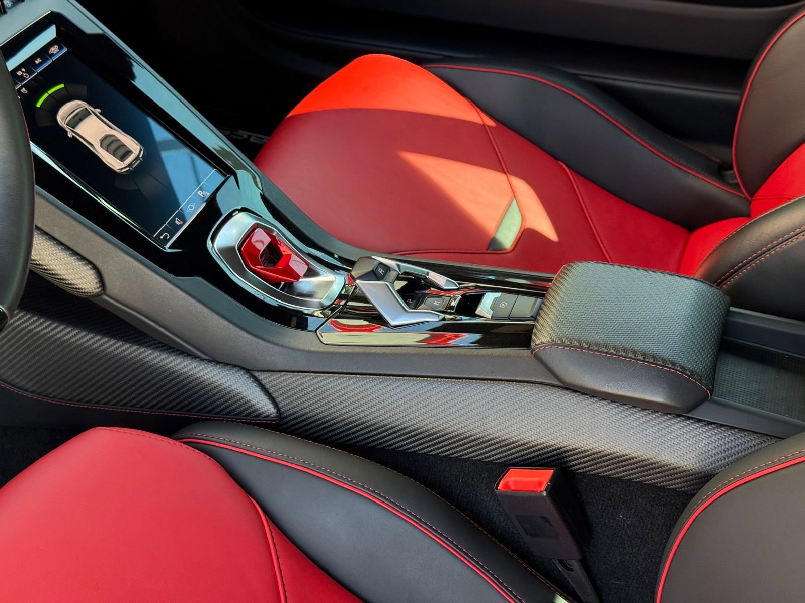 Used 2021 Lamborghini Huracan EVO image 30