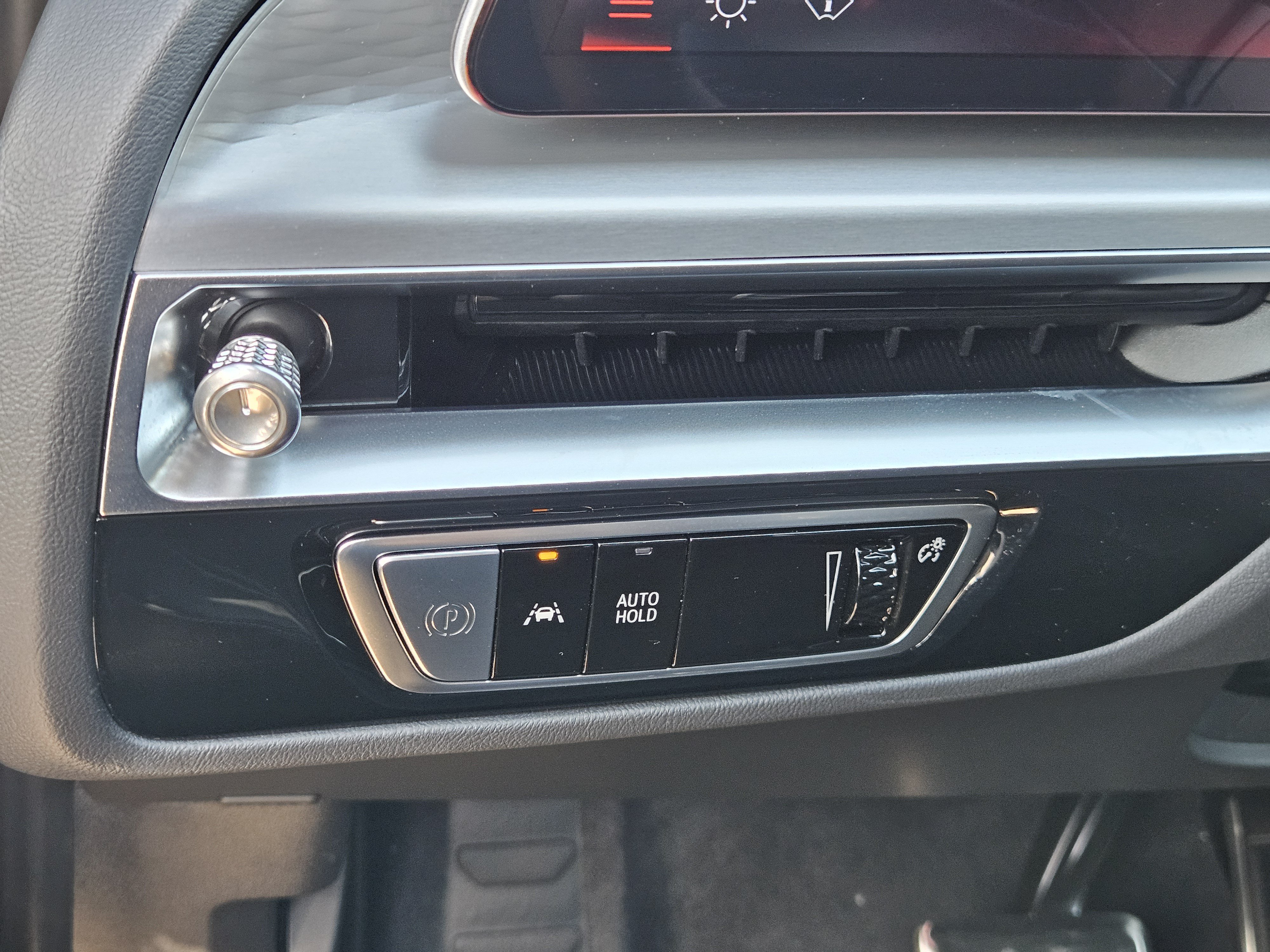 New 2026 Cadillac Lyriq V AWD/4WD image 23
