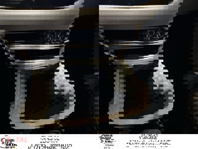 Used 2024 Chrysler Pacifica Touring-L image 15