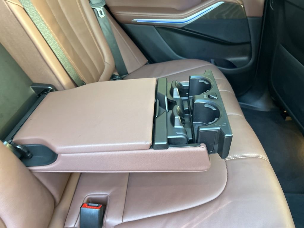 Used 2022 BMW X5 sDrive40i w/ M Sport Package image 31