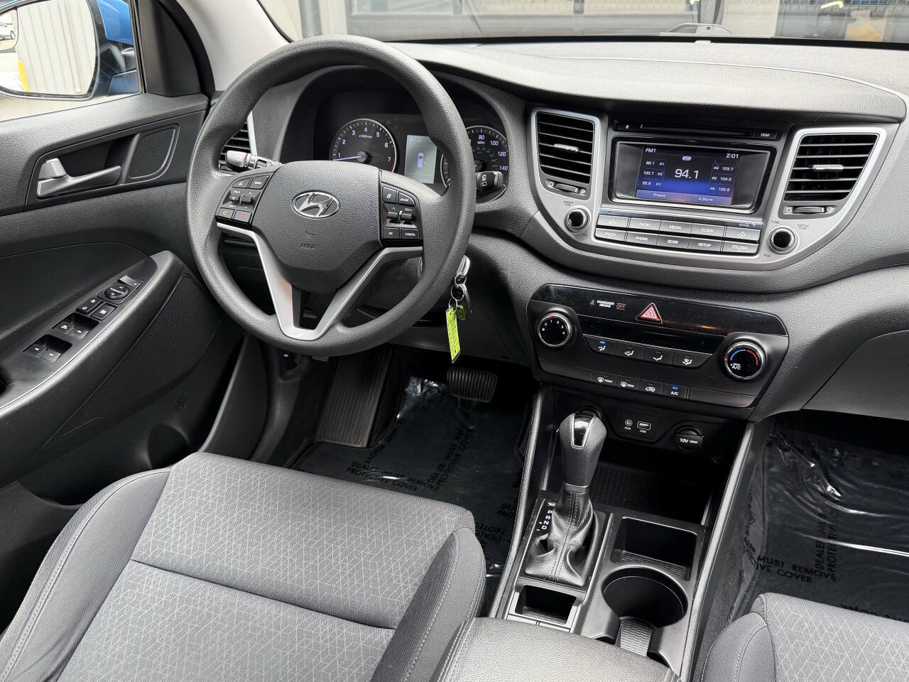 Used 2017 Hyundai Tucson SE AWD/4WD image 19