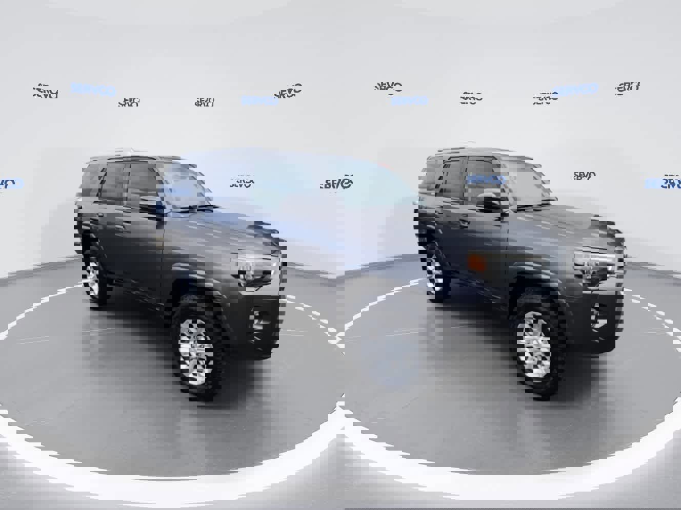 Used 2018 Toyota 4Runner SR5 image 2